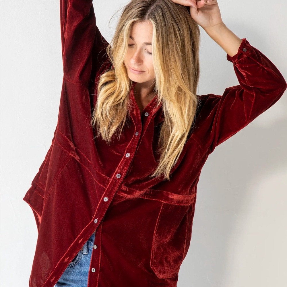Natural Life Laid Back Velvet Button Down